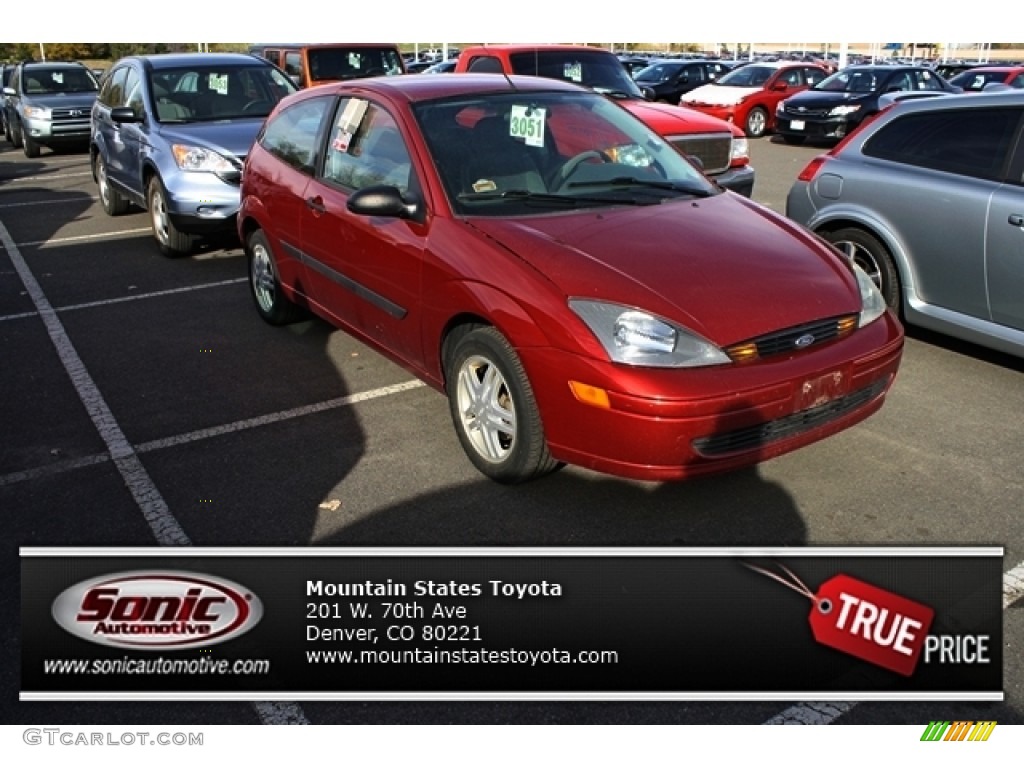 2003 Focus ZX3 Coupe - Sangria Red Metallic / Medium Graphite photo #1