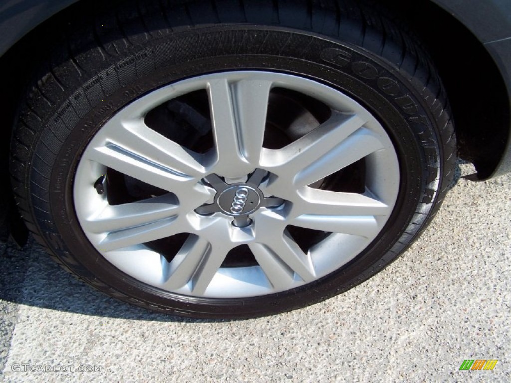 2010 A4 2.0T Sedan - Meteor Gray Pearl Effect / Light Gray photo #4