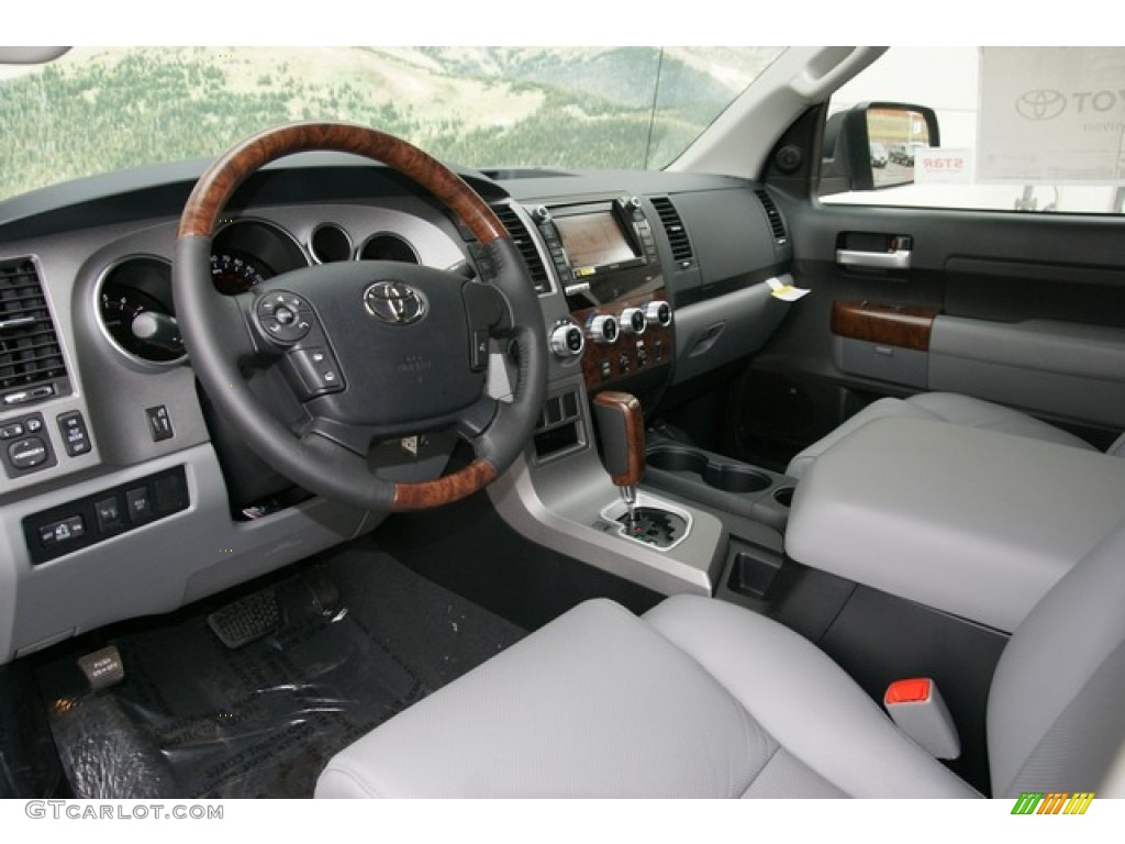 Graphite Interior 2013 Toyota Tundra Platinum CrewMax 4x4 Photo #73182312