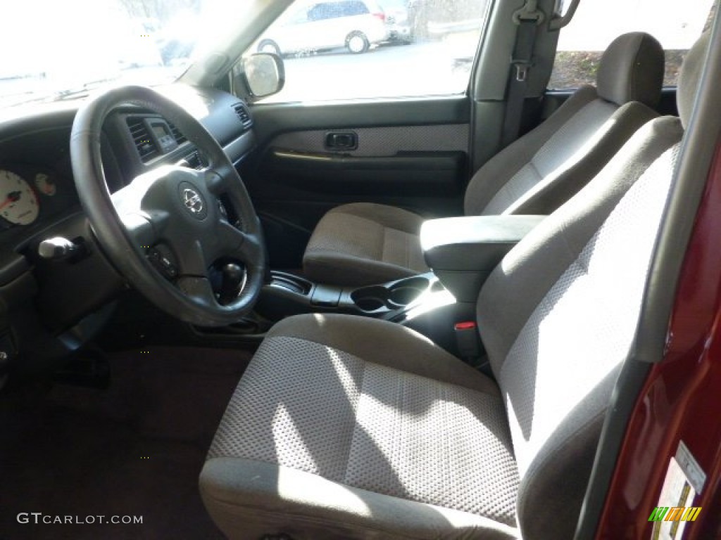 Charcoal Interior 2004 Nissan Pathfinder SE 4x4 Photo #73182801