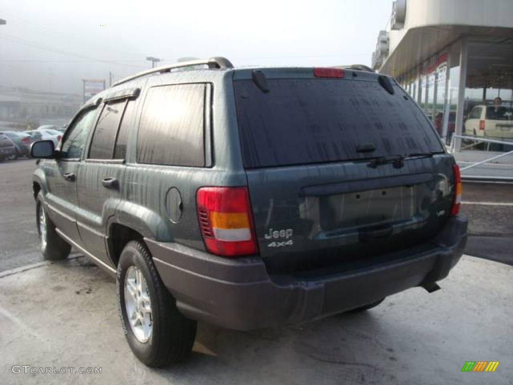 2002 Grand Cherokee Laredo 4x4 - Onyx Green Pearlcoat / Dark Slate Gray photo #2