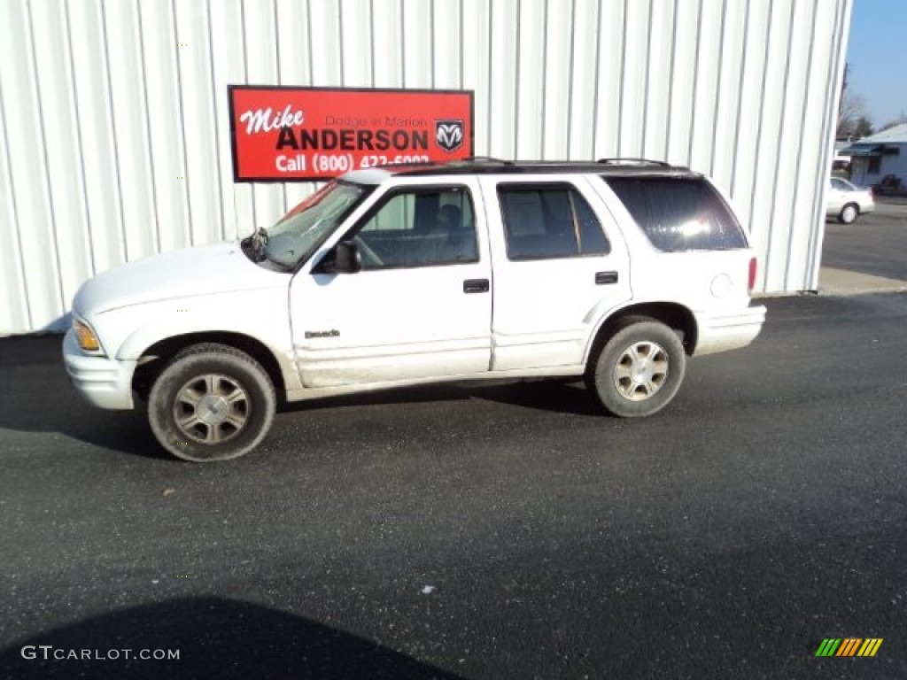 1997 Bravada AWD - White / Tan photo #1