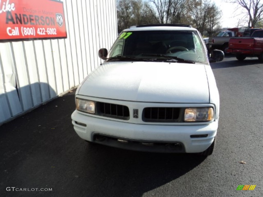 1997 Bravada AWD - White / Tan photo #2