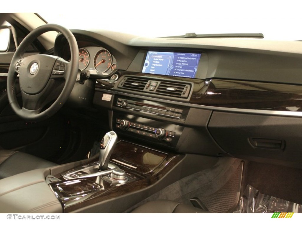 2012 5 Series 535i xDrive Sedan - Dark Graphite Metallic II / Black photo #24
