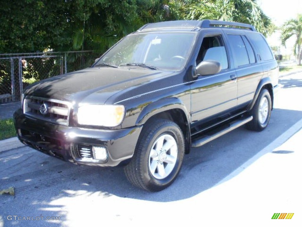 2003 Pathfinder LE - Super Black / Charcoal photo #1