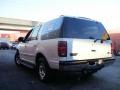 Oxford White - Expedition XLT Photo No. 4