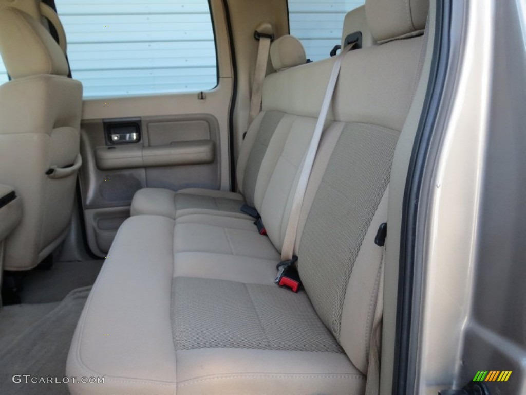2006 F150 XLT SuperCrew - Arizona Beige Metallic / Tan photo #31