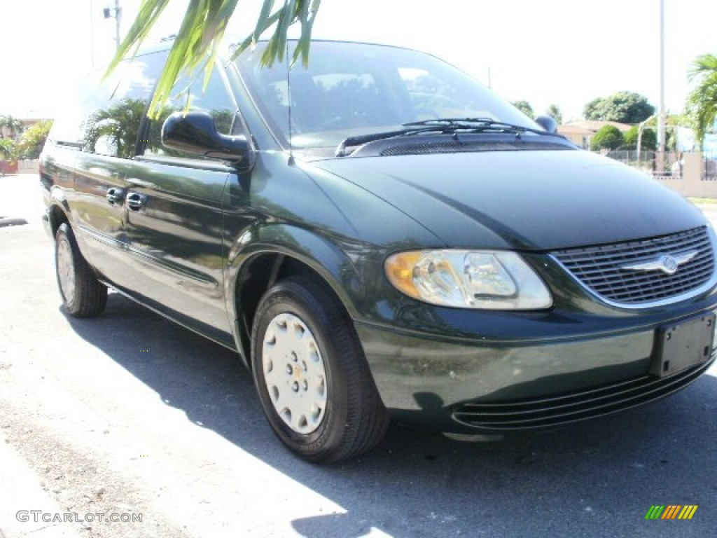 2001 Town & Country LX - Shale Green Metallic / Sandstone photo #2
