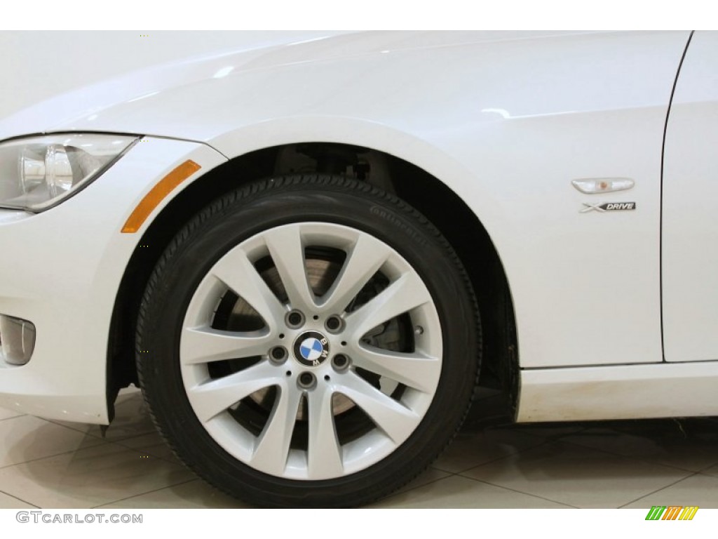 2012 3 Series 328i xDrive Coupe - Mineral White Metallic / Black photo #17