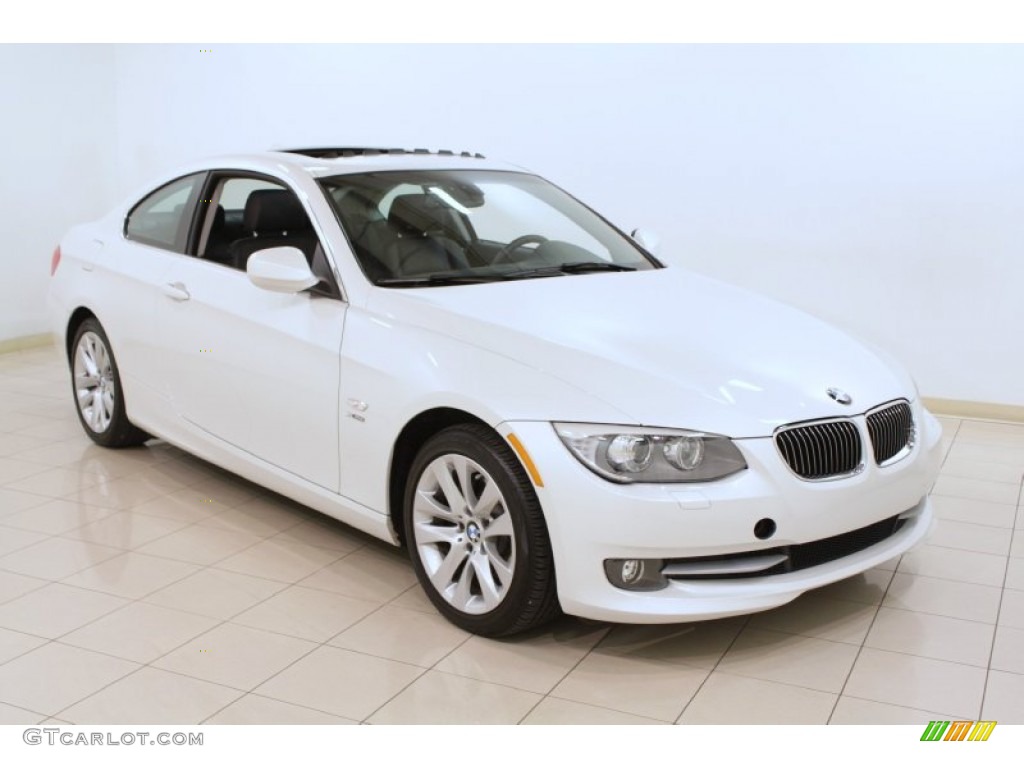 Mineral White Metallic BMW 3 Series