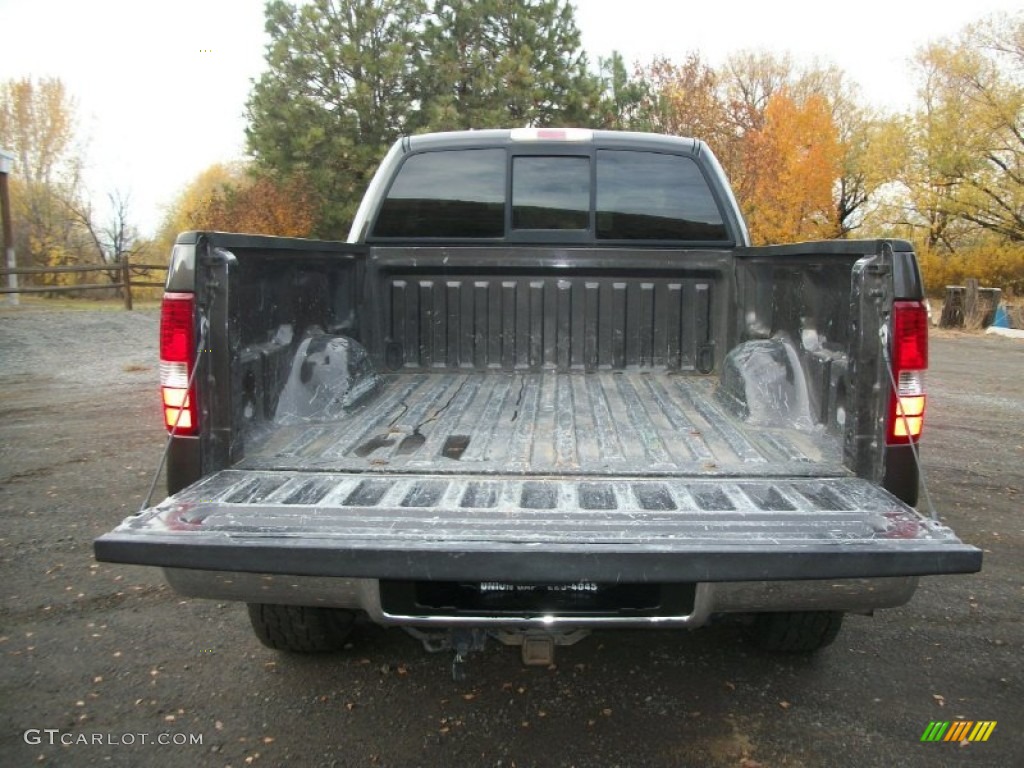 2006 F150 XLT SuperCab 4x4 - Dark Stone Metallic / Medium Flint photo #28