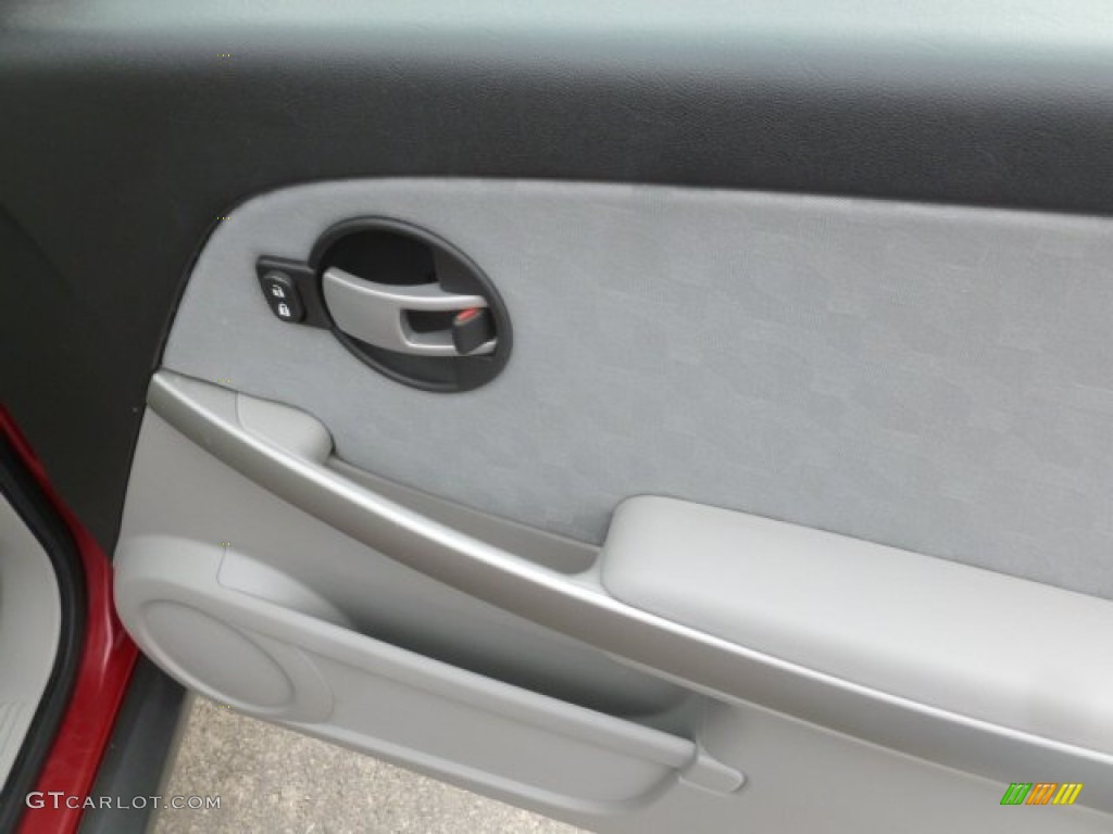 2006 Equinox LT AWD - Salsa Red Metallic / Light Gray photo #11