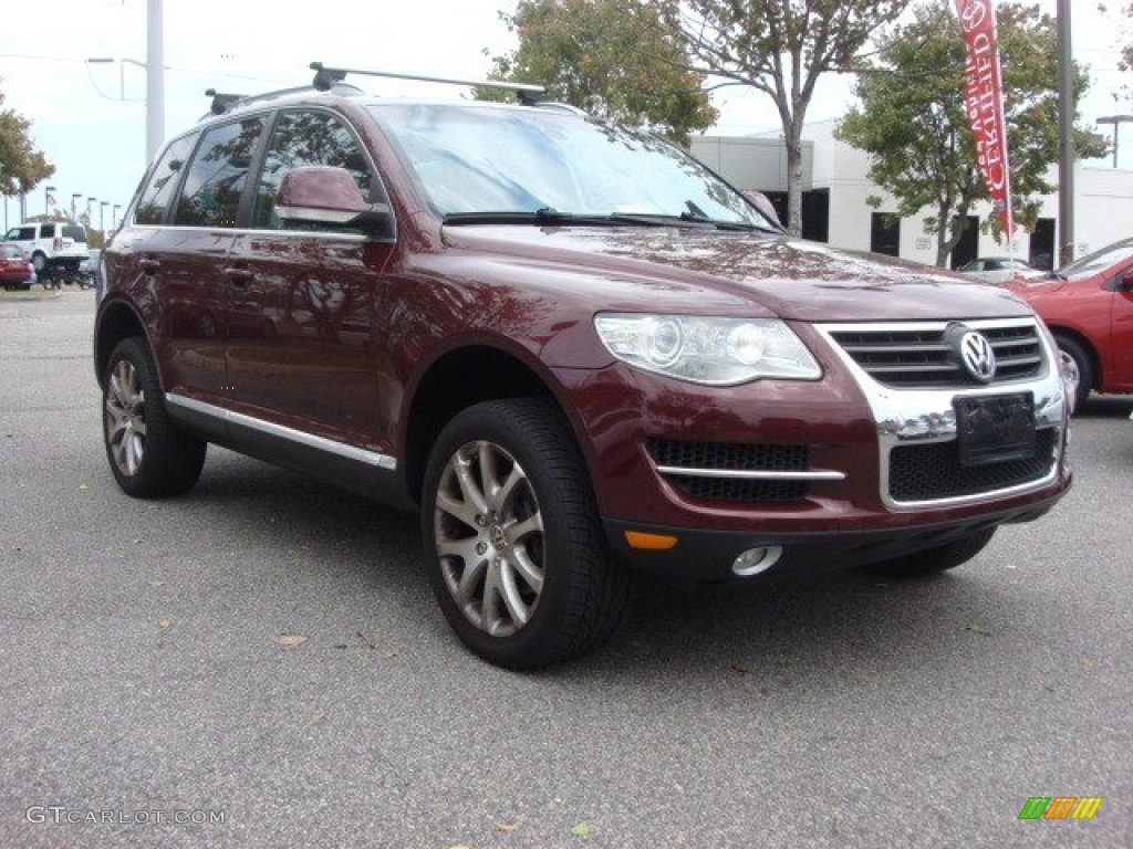 2008 Touareg 2 VR6 - Cranberry Red Metallic / Pure Beige photo #1