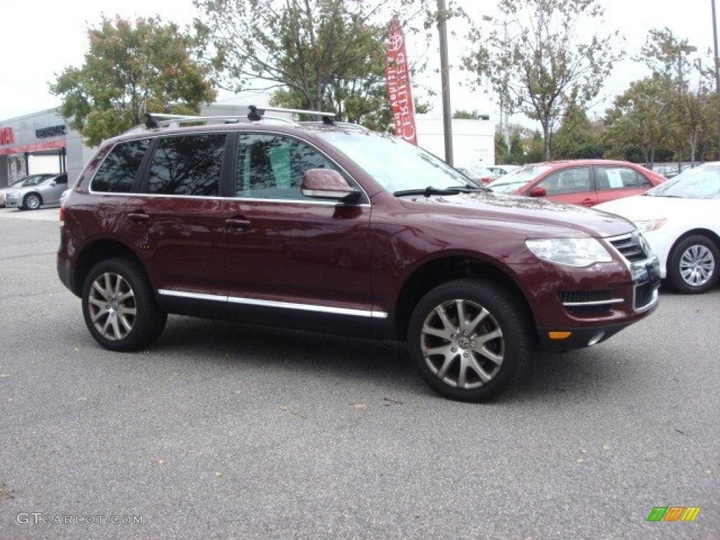2008 Touareg 2 VR6 - Cranberry Red Metallic / Pure Beige photo #2