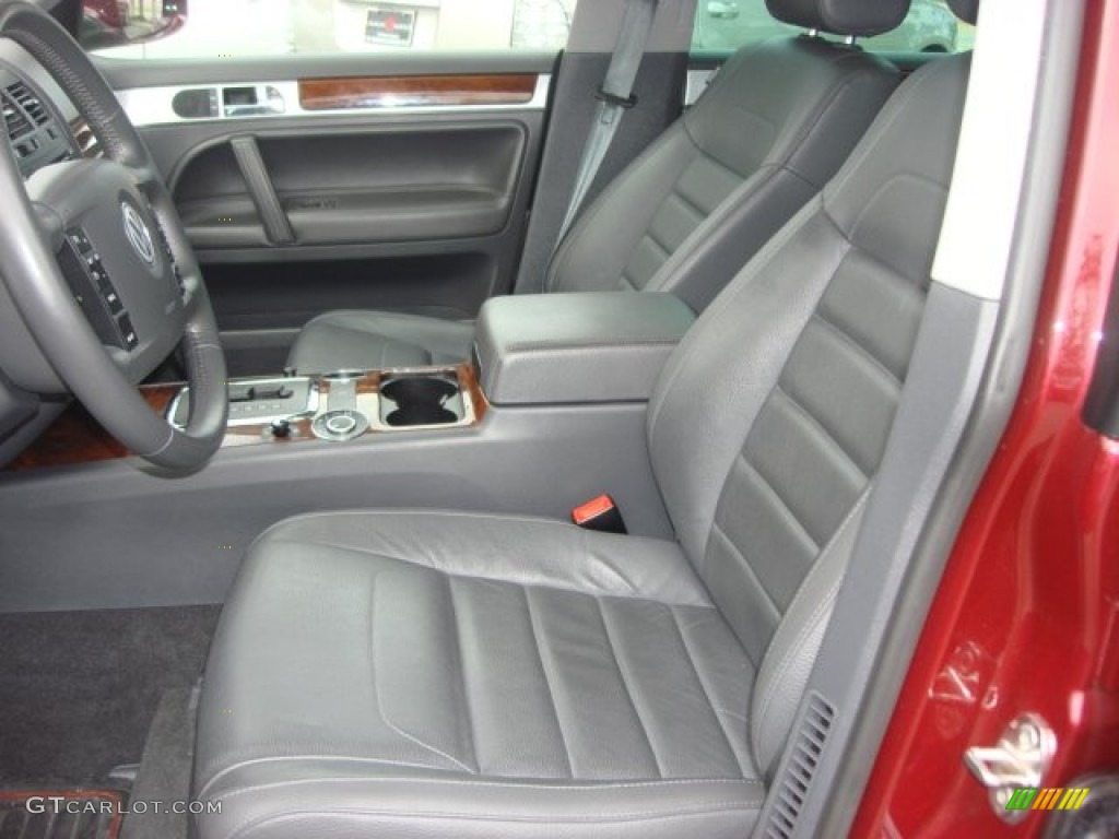 2008 Touareg 2 VR6 - Cranberry Red Metallic / Pure Beige photo #7