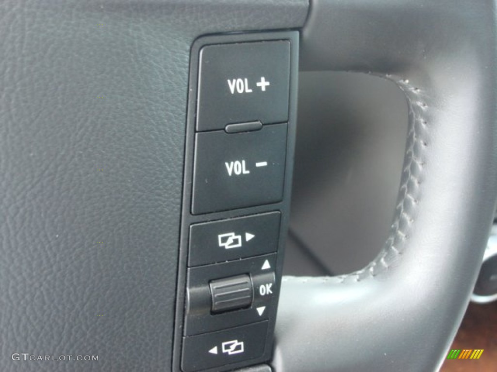 2008 Touareg 2 VR6 - Cranberry Red Metallic / Pure Beige photo #18