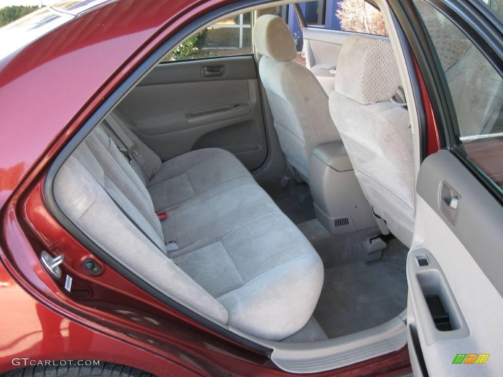 2003 Camry LE - Salsa Red Pearl / Taupe photo #9