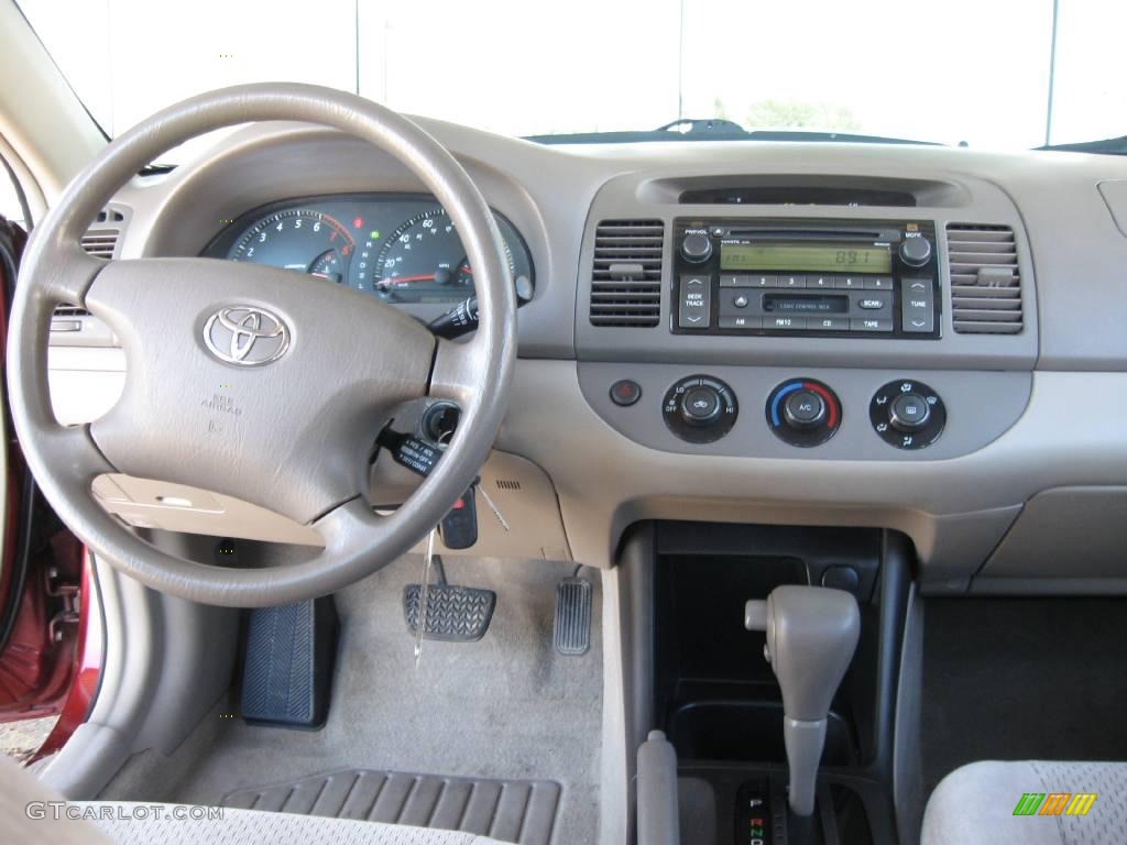 2003 Camry LE - Salsa Red Pearl / Taupe photo #10