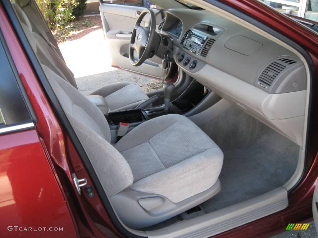 2003 Camry LE - Salsa Red Pearl / Taupe photo #11