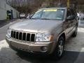 2005 Light Khaki Metallic Jeep Grand Cherokee Laredo 4x4  photo #8