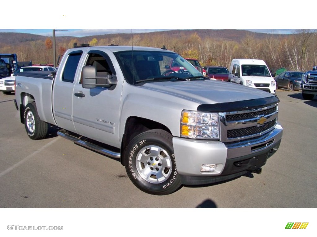 Sheer Silver Metallic 2011 Chevrolet Silverado 1500 LT Extended Cab 4x4 Exterior Photo #73197729