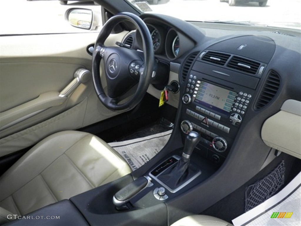 2006 Mercedes-Benz SLK 55 AMG Roadster Beige Dashboard Photo #73201407