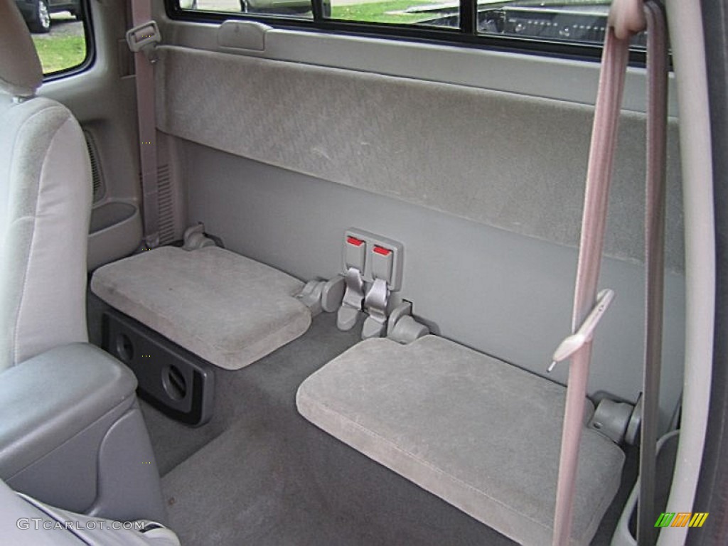 2002 Toyota Tacoma V6 TRD Xtracab 4x4 Rear Seat Photo #73203324