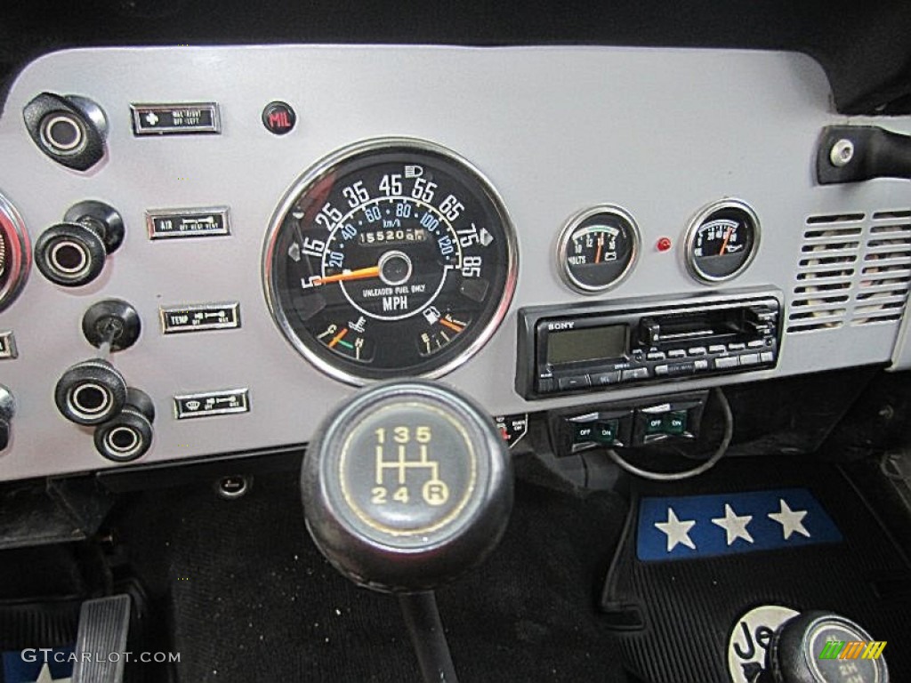 1986 Jeep CJ7 4x4 Black Dashboard Photo #73204203