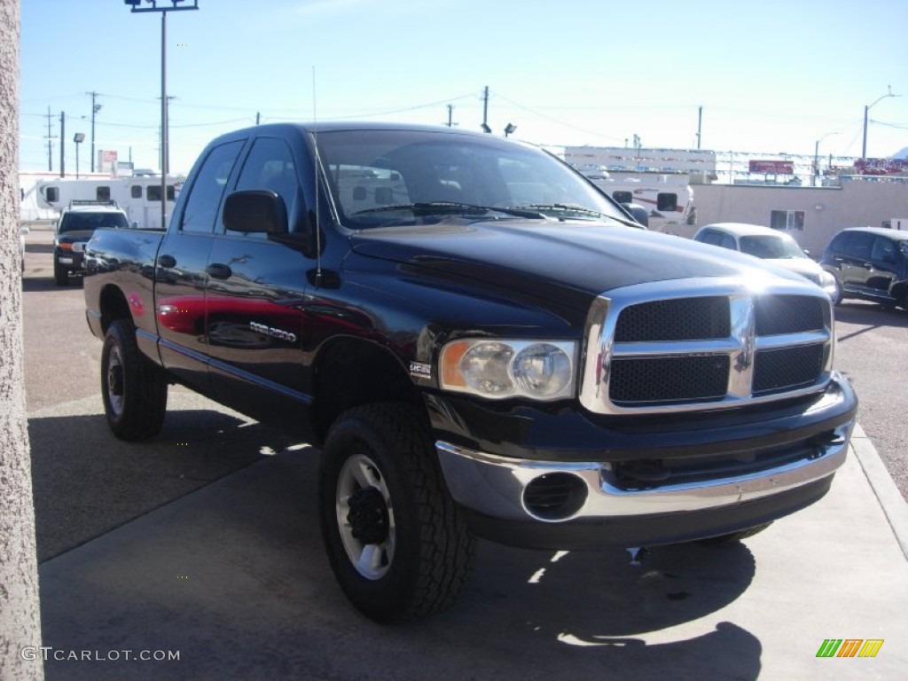 2003 Ram 2500 SLT Quad Cab 4x4 - Black / Dark Slate Gray photo #13