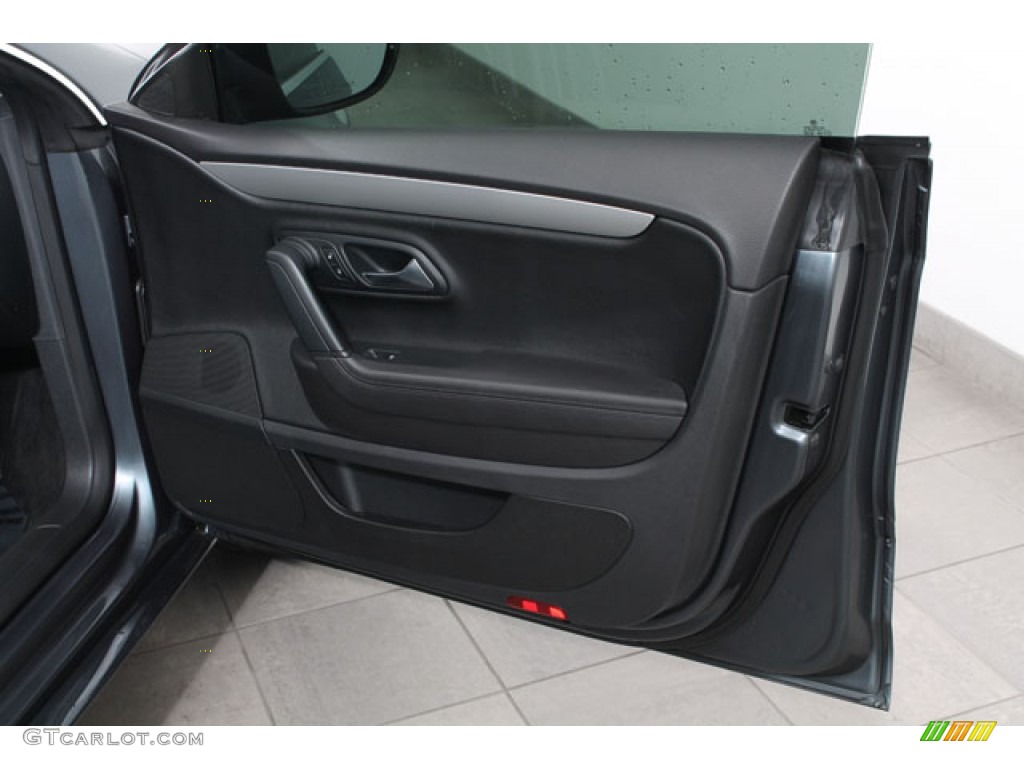 2011 Volkswagen CC Sport Black Door Panel Photo #73205088