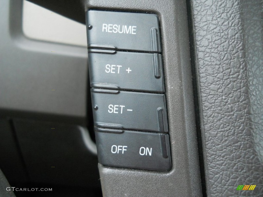 2010 F150 STX SuperCab 4x4 - Tuxedo Black / Medium Stone photo #19