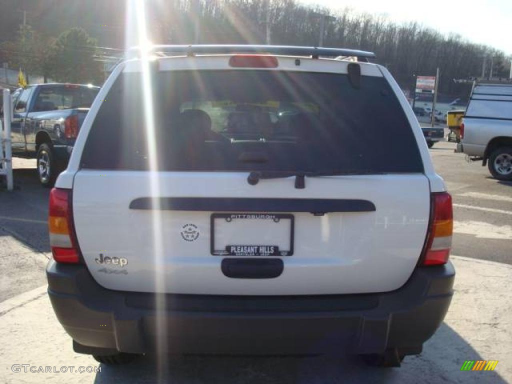 2003 Grand Cherokee Laredo 4x4 - Stone White / Dark Slate Gray photo #3