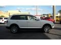 Campanella White - Touareg 2 TDI Photo No. 6