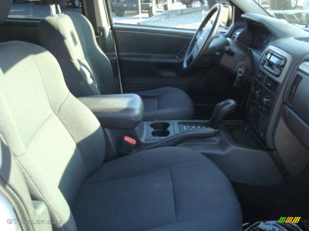2003 Grand Cherokee Laredo 4x4 - Stone White / Dark Slate Gray photo #14