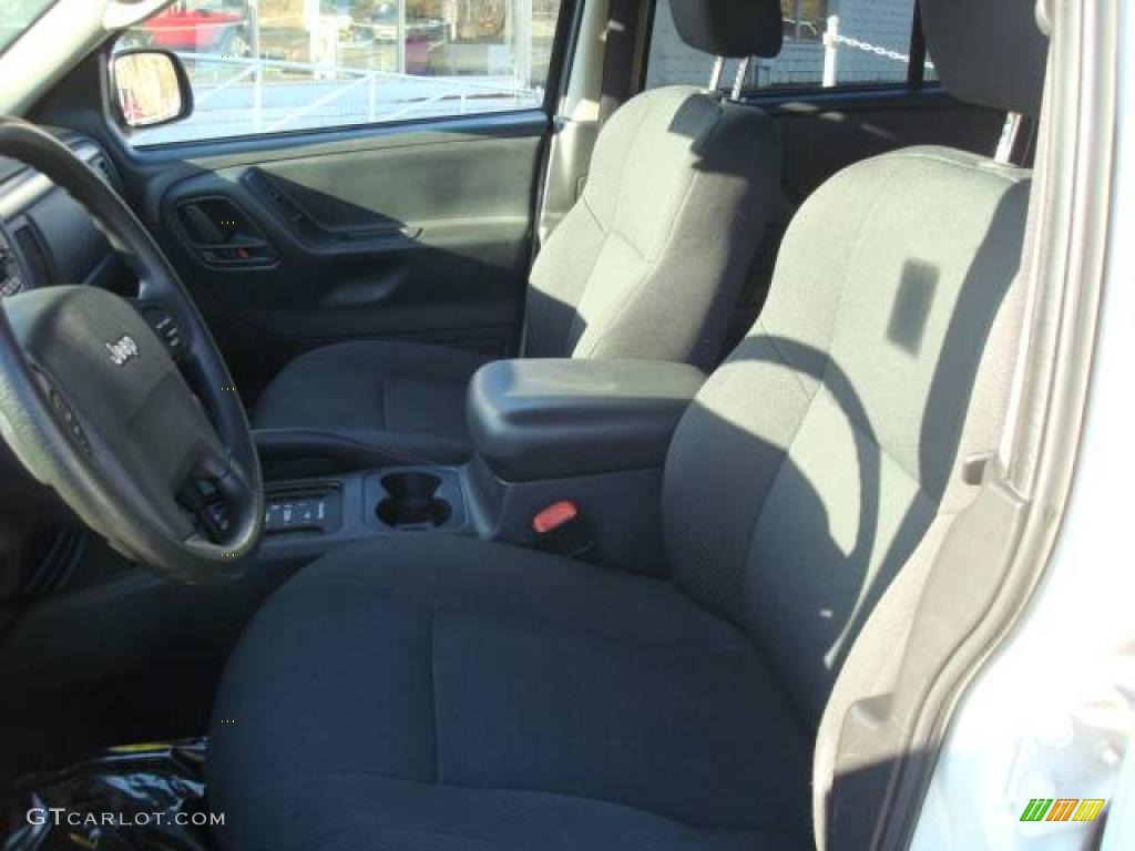 2003 Grand Cherokee Laredo 4x4 - Stone White / Dark Slate Gray photo #18