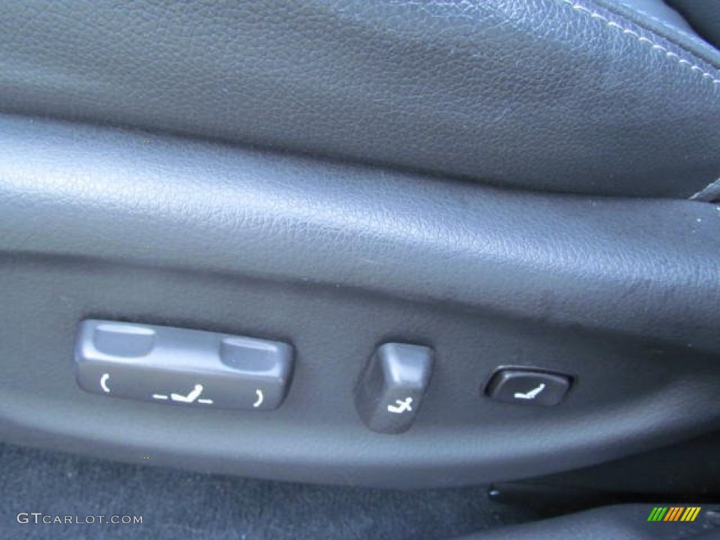 2011 Sorento EX AWD - Titanium Silver / Black photo #14