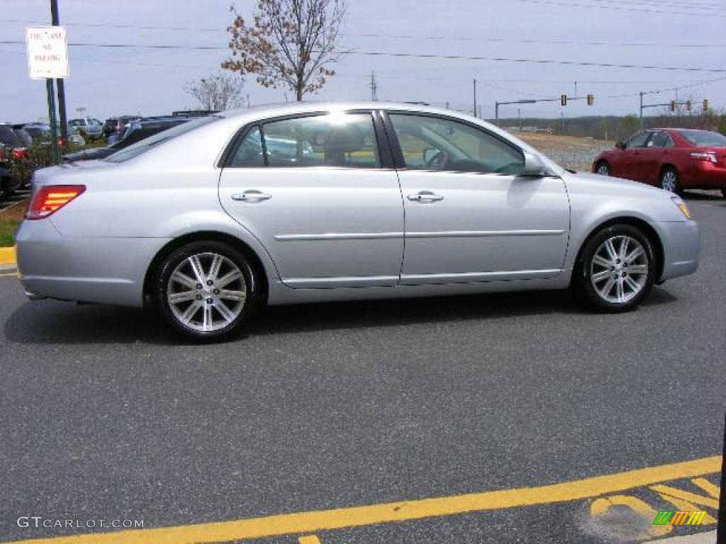 2007 Avalon Limited - Titanium Metallic / Light Gray photo #27