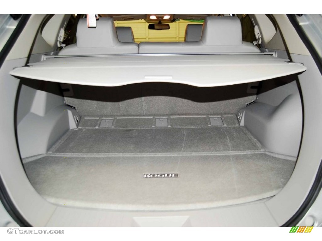 2011 Rogue SL - Silver Ice Metallic / Gray photo #16