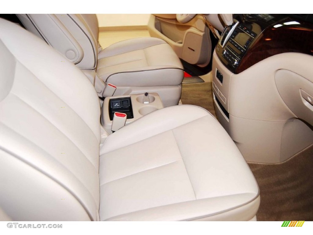 2012 Quest 3.5 LE - Super Black / Beige photo #19