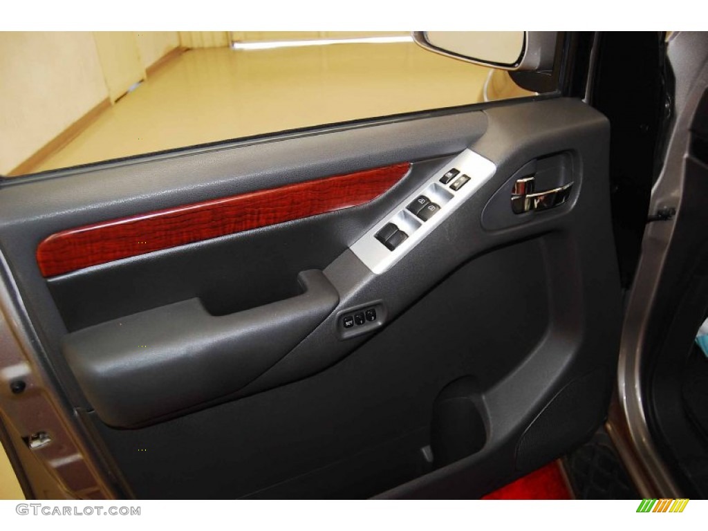 2008 Pathfinder LE V8 - Desert Stone / Graphite photo #9