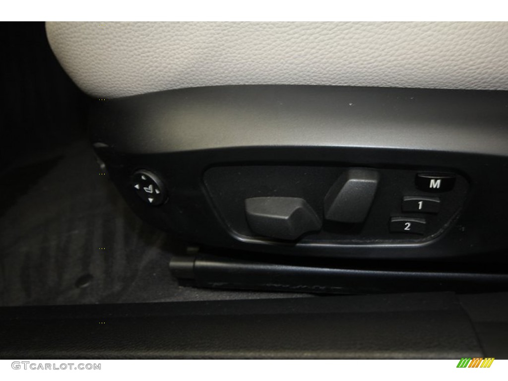 2011 3 Series 335i Sedan - Space Gray Metallic / Oyster/Black Dakota Leather photo #17