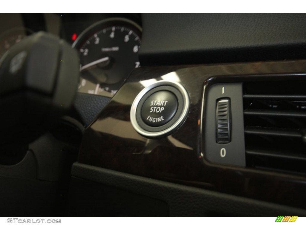 2011 3 Series 335i Sedan - Space Gray Metallic / Oyster/Black Dakota Leather photo #23