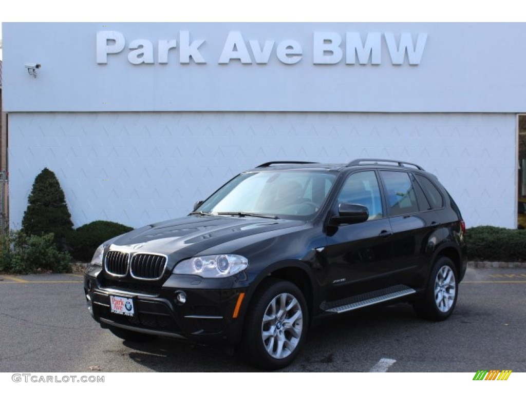 2012 X5 xDrive35i Premium - Black Sapphire Metallic / Cinnamon Brown photo #1