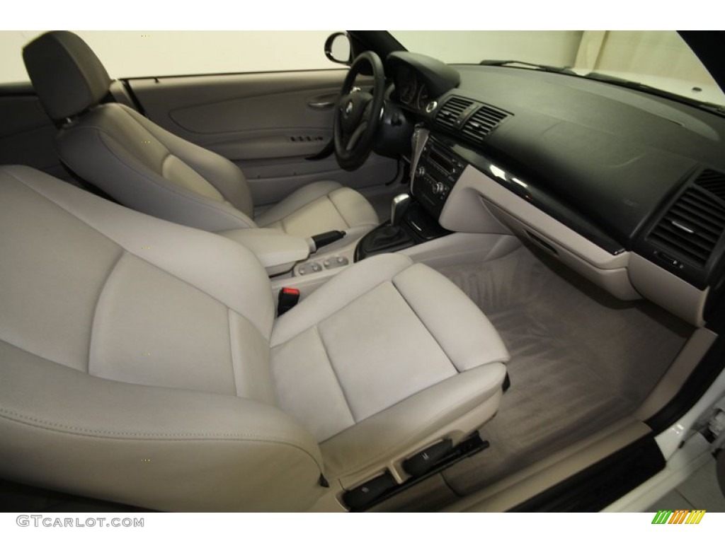 2009 1 Series 128i Convertible - Alpine White / Savanna Beige/Black Boston Leather photo #30