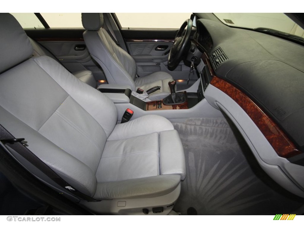 2002 BMW 5 Series 530i Sedan Front Seat Photo #73226022
