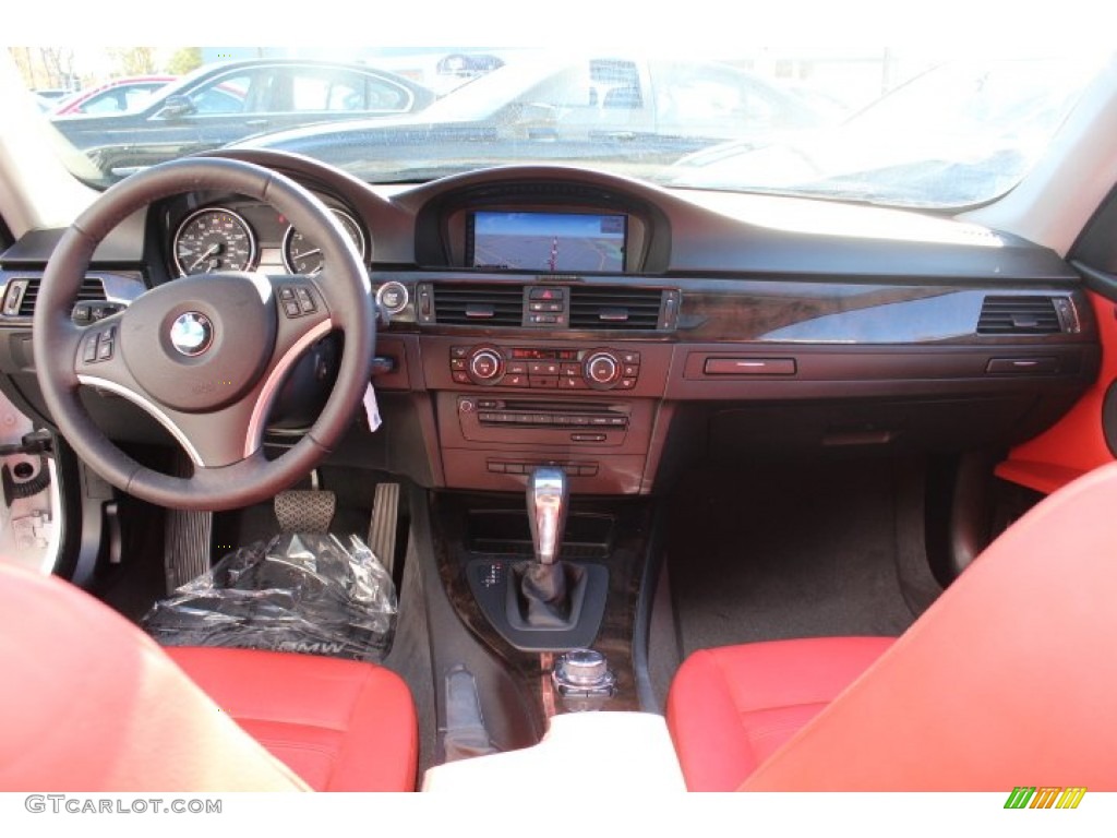 2010 3 Series 328i xDrive Coupe - Alpine White / Coral Red/Black Dakota Leather photo #13