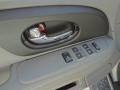 Liquid Silver Metallic - Envoy SLE Photo No. 18