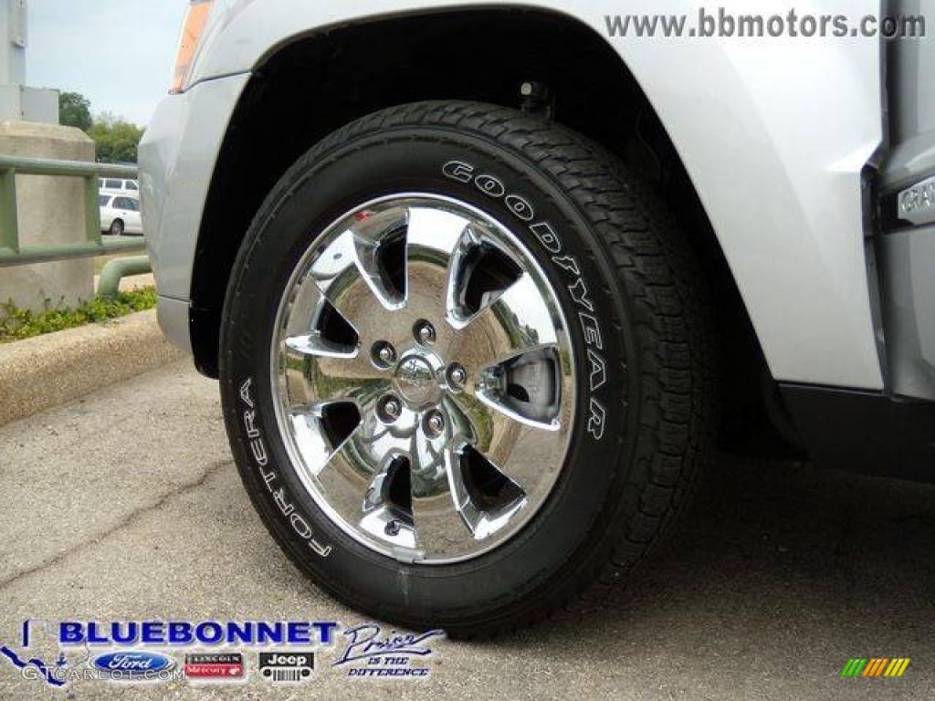 2008 Grand Cherokee Limited 4x4 - Bright Silver Metallic / Dark Khaki/Light Graystone photo #7