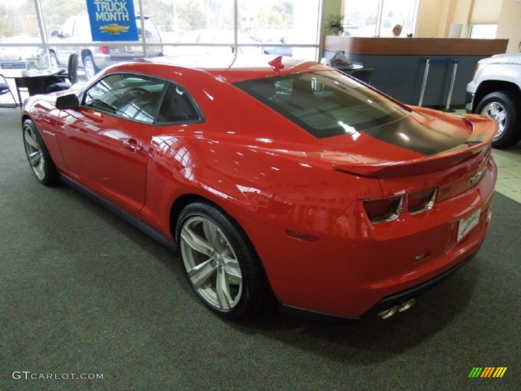 2013 Camaro ZL1 - Victory Red / Black photo #3
