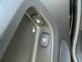 Black - Volt Hatchback Photo No. 16